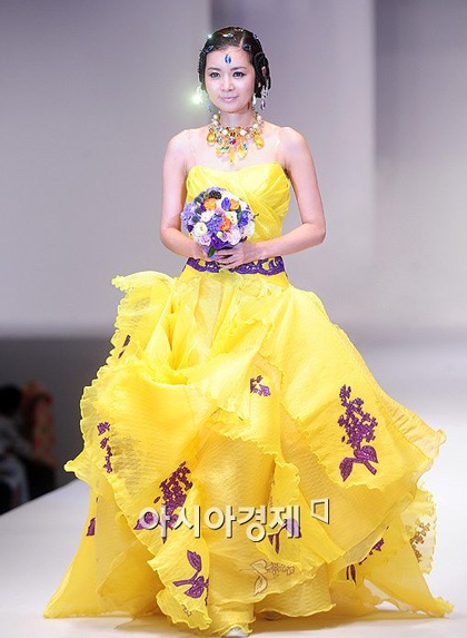 Các sao từng xuất hiện trong show diễn của Andre Kim - 8