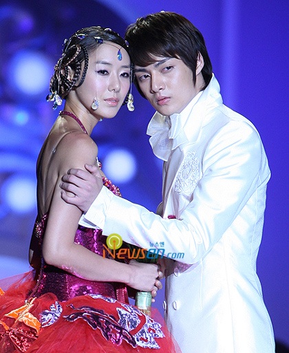 Các sao từng xuất hiện trong show diễn của Andre Kim - 9