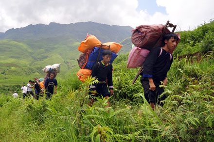Vẫn chưa tìm được 4 nạn nhân sau 8 ngày tìm kiếm - 3