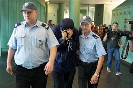 Ba Lan dẫn độ mật vụ Israel sang Đức - 1