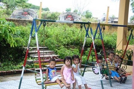 Bài 2: Thiếu thốn trăm bề trước mùa khai giảng - 1