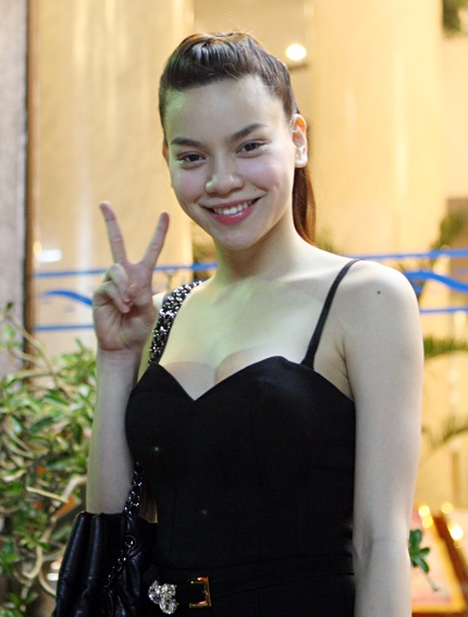 Hồ Ngọc Hà ấn tượng với nhan sắc Huỳnh Bích Phương - 4