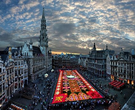 “Đã mắt” với thảm hoa khổng lồ giữa thủ đô Brussels - 1 “Đã mắt” với thảm hoa khổng lồ giữa thủ đô Brussels - 1