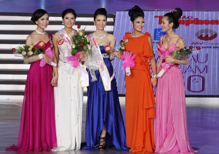 Người đẹp Hà Nội đăng quang HHVN 2010 - 10