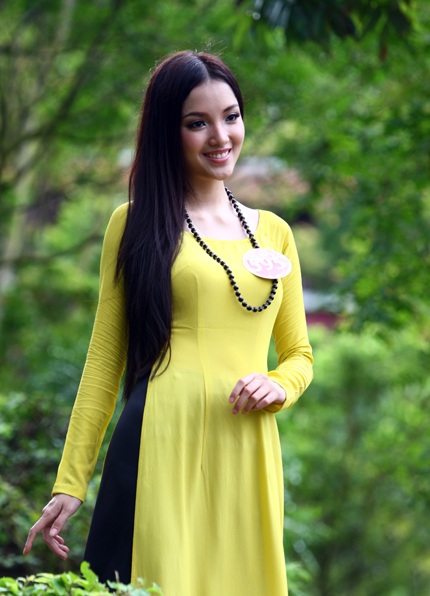 Ngắm gương mặt khả ái nhất cuộc thi HHVN 2010 - 4 Ngắm gương mặt khả ái nhất cuộc thi HHVN 2010 - 4