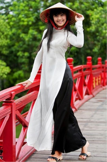 Ảnh cực độc của tân Hoa hậu Ngọc Hân - 7