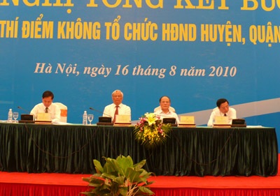 Bỏ HĐND quận, huyện, phường: “Được là chính” - 1 Bỏ HĐND quận, huyện, phường: “Được là chính” - 1