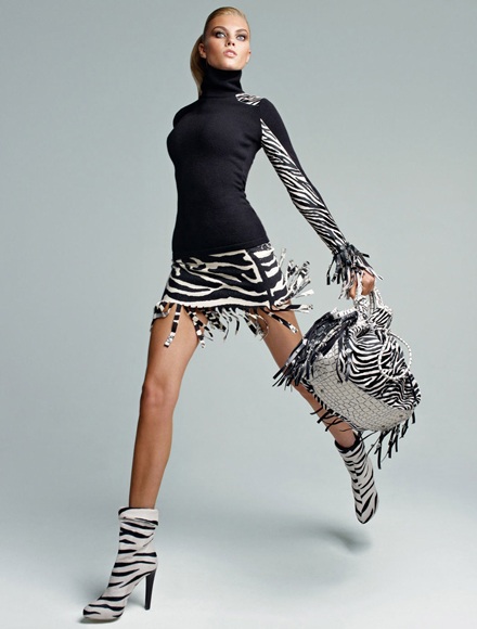 Maryna Linchuk khoe chân dài trong quảng cáo Blumarine - 4