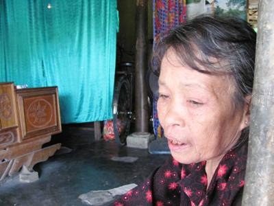 Hai trẻ nhỏ chết thảm tại mỏ sắt Thạch Khê - 2 Hai trẻ nhỏ chết thảm tại mỏ sắt Thạch Khê - 2