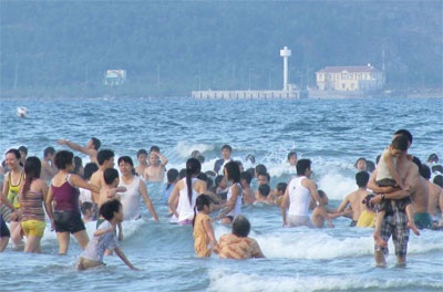 Tháng 7, Đà Nẵng thu 99 tỷ đồng từ du lịch - 1