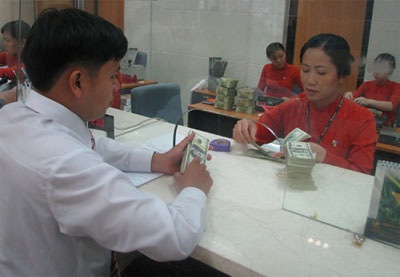 Lượng kiều hối đổ về Việt Nam ngày càng nhiều - 1 Lượng kiều hối đổ về Việt Nam ngày càng nhiều - 1