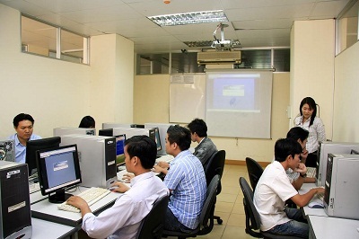 Dựng hành trang lập nghiệp với “Bằng đôi” CNTT - 1