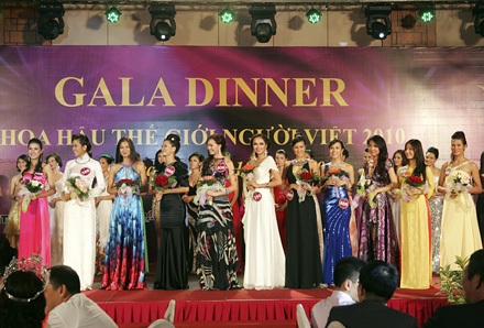Gala Dinner - đêm hội tụ các hoa hậu - 15 Gala Dinner - đêm hội tụ các hoa hậu - 15