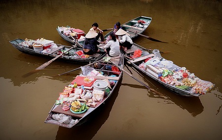 Triển lãm ảnh “Up & Down” và hoạt động đấu giá từ thiện - 18 Triển lãm ảnh “Up & Down” và hoạt động đấu giá từ thiện - 18