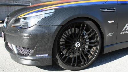 Một BMW M5 “siêu tốc” - 4 Một BMW M5 “siêu tốc” - 4