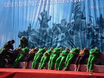 Khánh thành Cụm tượng đài 10 nữ TNXP Ngã Ba Đồng Lộc - 3