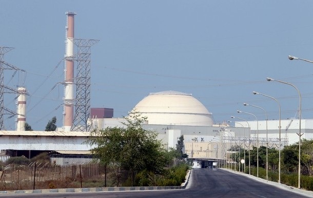 Đàm phán hạt nhân Iran: Le lói ánh sáng cuối đường hầm - 1 Nhà máy điện hạt nhân Bushehr của Iran