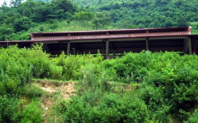 Lào Cai: Gần chục khu chợ xây để... bỏ hoang - 2