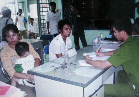 Gian nan hành trình truy bắt “đinh tặc” của đội SBC - 2 Gian nan hành trình truy bắt “đinh tặc” của đội SBC - 2