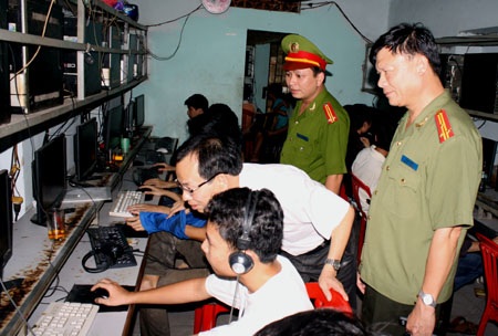 Các địa phương mạnh tay “xử” game online - 2 Các địa phương mạnh tay “xử” game online - 2