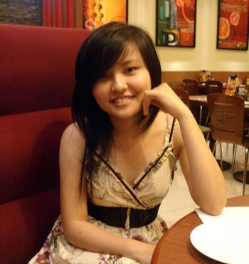 Nữ sinh chia sẻ cách “săn” học bổng - 1