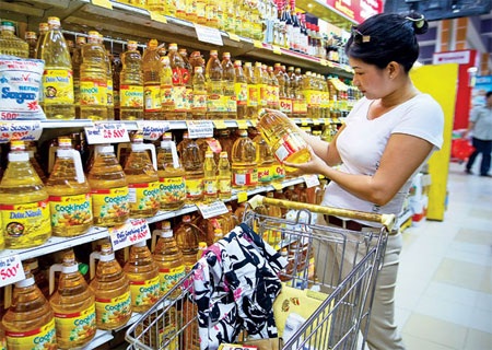 Lo lắng chuyện tăng giá giữa mùa… ế - 1 Lo lắng chuyện tăng giá giữa mùa… ế - 1