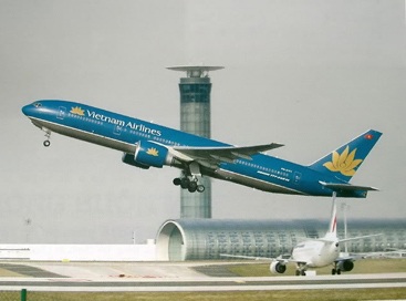 Ảnh hưởng bão số 3, hàng loạt chuyến bay bị hủy - 1 Ảnh hưởng bão số 3, hàng loạt chuyến bay bị hủy - 1