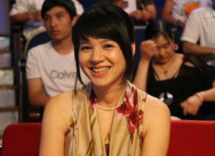 MC Diễm Quỳnh: “Chồng tôi không thích vợ nổi tiếng” - 1 MC Diễm Quỳnh: “Chồng tôi không thích vợ nổi tiếng” - 1