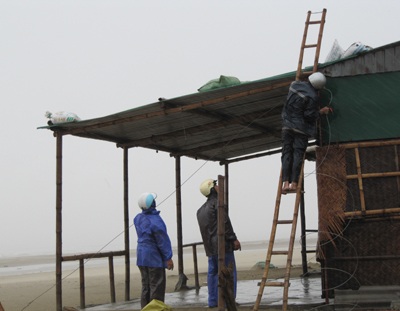 Bão “rình rập”, các địa phương khẩn trương phòng chống - 12