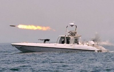 Iran sản xuất tàu tấn công trang bị tên lửa - 1 Iran sản xuất tàu tấn công trang bị tên lửa - 1