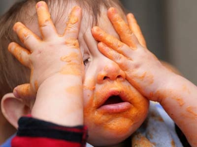 Những vấn đề về ăn uống thường gặp ở trẻ - 1