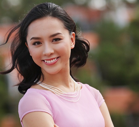 Á hậu Thiên Lý: “Mong phim Trần Thủ Độ được đón nhận” - 6 Á hậu Thiên Lý: “Mong phim Trần Thủ Độ được đón nhận” - 6
