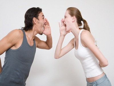 “Đôi khi em muốn hét thật to…” - 1