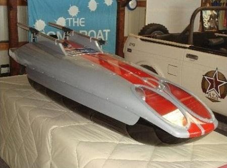 Bộ sưu tập xe, thuyền của một người hâm mộ 007 - 9