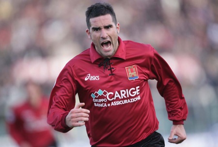 Top 10 lão tướng “đáng kính” tại Serie A 2010/11 - 4 Top 10 lão tướng “đáng kính” tại Serie A 2010/11 - 4