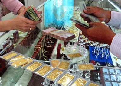 Giá vàng tăng 9,51 triệu đồng/lượng năm 2010 - 1 Giá vàng tăng 9,51 triệu đồng/lượng năm 2010 - 1