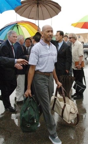 Cựu Tổng thống Carter thuyết phục thành công Triều Tiên thả công dân Mỹ - 5