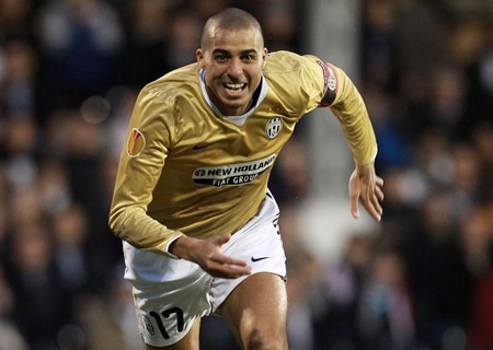 “Công thần” Trezeguet lặng lẽ khăn gói rời Juventus - 1 “Công thần” Trezeguet lặng lẽ khăn gói rời Juventus - 1