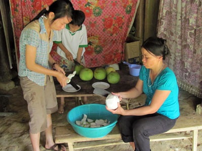 Nước mắt hạnh phúc của cô bé học giỏi Anh văn vào ĐH - 3 Nước mắt hạnh phúc của cô bé học giỏi Anh văn vào ĐH - 3