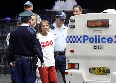 Chùm tin vắn qua ảnh - 4 Chùm tin vắn qua ảnh - 4