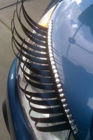 Lắp mi giả cho “xế” - 4