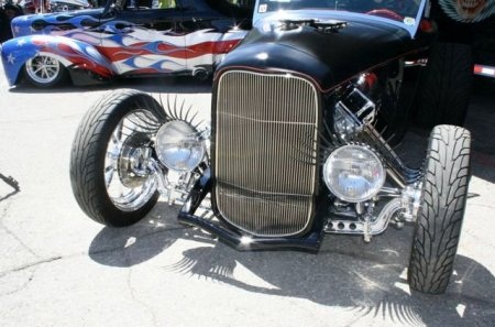 Lắp mi giả cho “xế” - 9