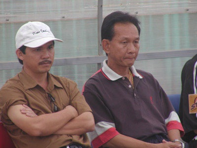 “Thời trang” của Bầu Đức qua năm tháng - 14 “Thời trang” của Bầu Đức qua năm tháng - 14