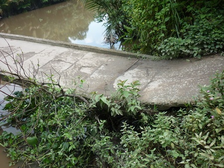 Chuyện về “Cây cầu đau thương” - 2