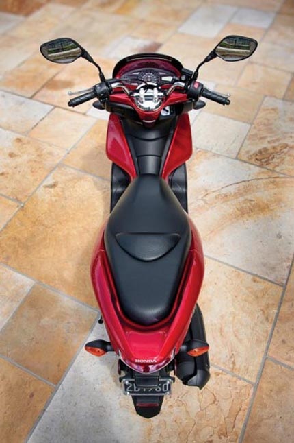 Honda Việt Nam chuẩn bị ra mắt PCX 125 - 2 Honda Việt Nam chuẩn bị ra mắt PCX 125 - 2