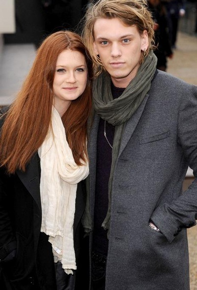 “Ginny tóc đỏ” đang hạnh phúc trong tình yêu - 7