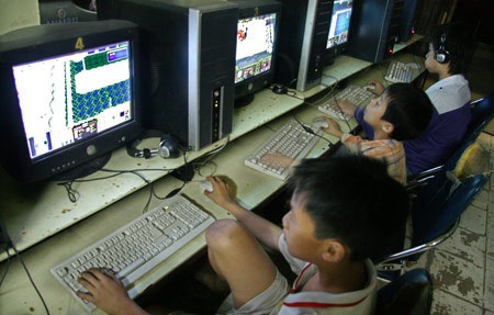 Hà Nội: Bắt đầu cắt đường truyền đại lý internet "bám" trường học - 1