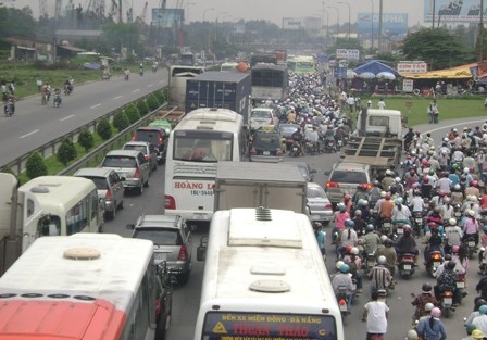 Giao thông TPHCM ngày 2/9: Bến ổn định, đường ùn ứ - 4 Giao thông TPHCM ngày 2/9: Bến ổn định, đường ùn ứ - 4