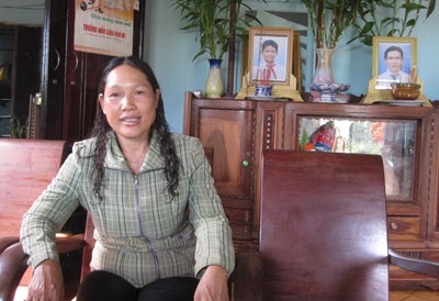 Cô giáo “khùng” của làng Plei Kly Phun - 1