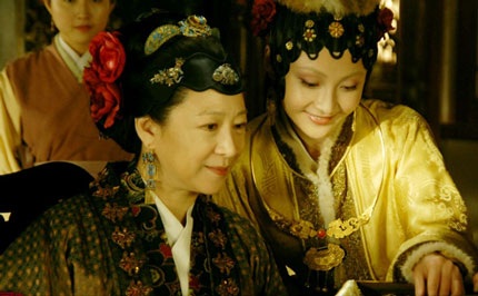 Dàn sao trẻ của Tân Hồng Lâu Mộng tung ảnh “nóng” - 3